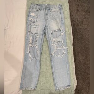 American Eagle Outfitters Light Blue Distressed Mom Jeans